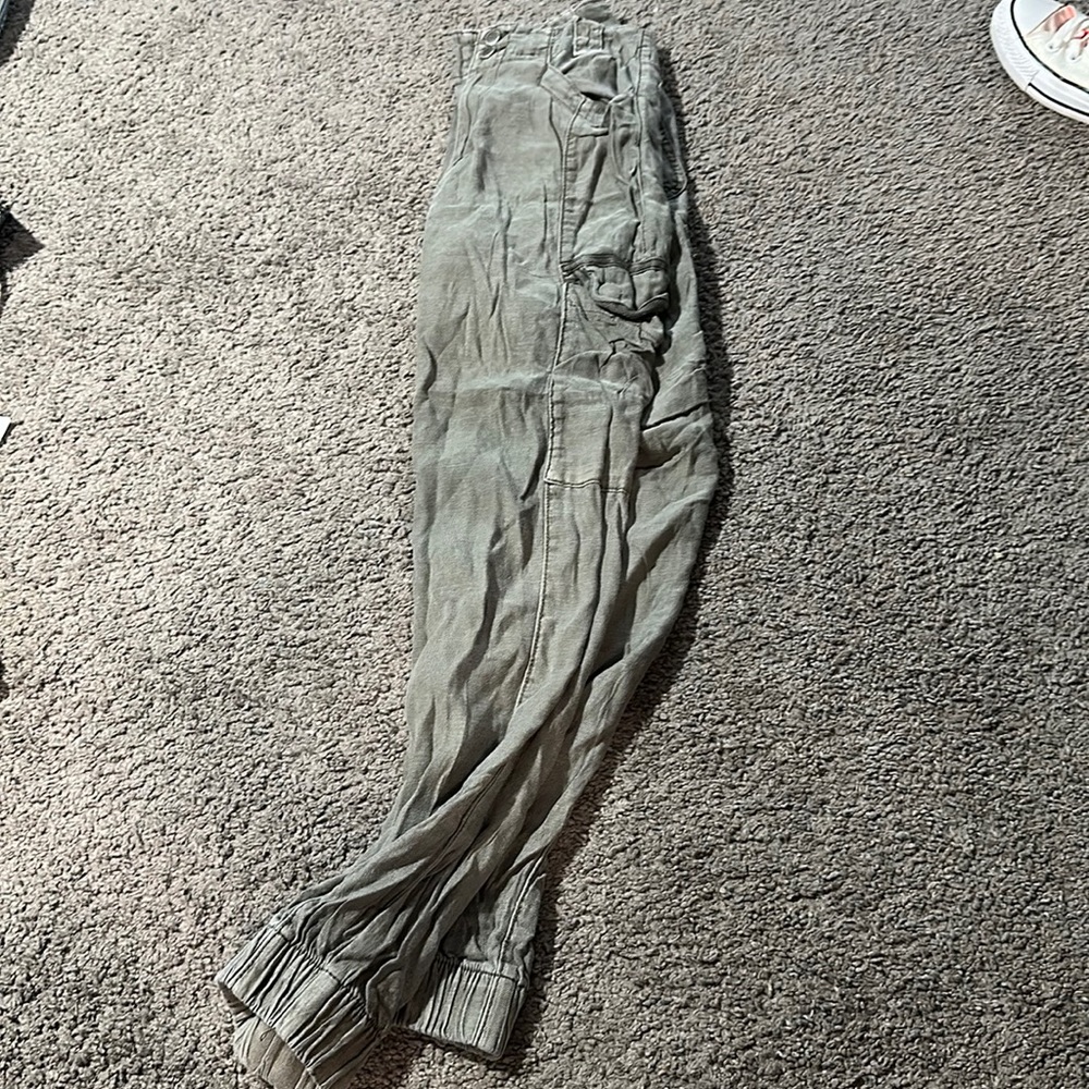 american eagle cargo pants